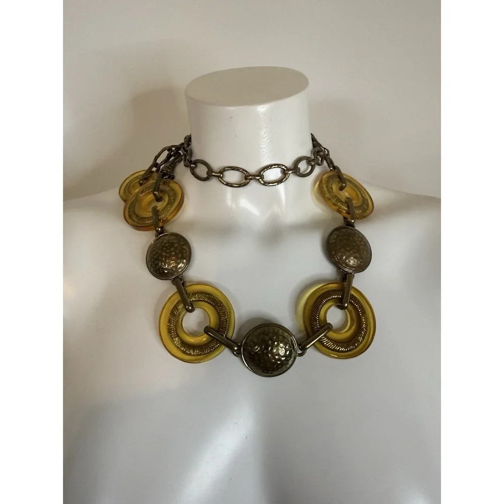 Chicos Metal Yellow Lucite Bronze Medallion‎ Chain Adjustable Belt Necklace 34